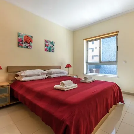 아파트 T2 Praia Da Rocha 1ª Linha 1 *